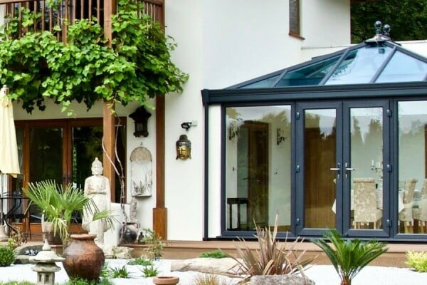 Ultraframe Ultra Installer | RB Windows